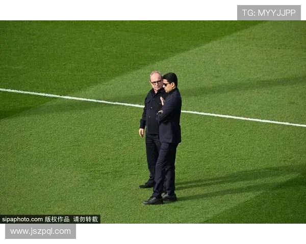 恩里克训练方式注重高强度对抗与战术纪律,近期球队表现稳健