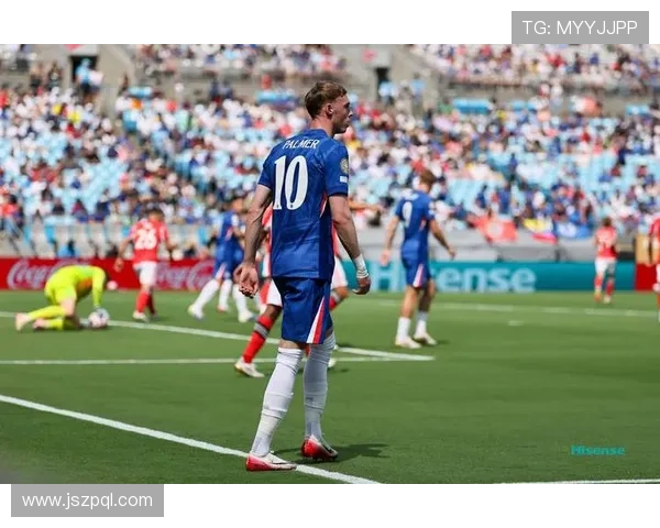 帕尔默 vs 迪马利亚:左脚技术与进攻创造力对比 帕尔默 vs 迪马利亚:左脚技术与进攻创造力对比