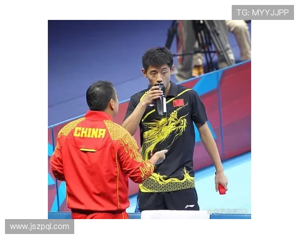 张继科退役后住的别墅，比他打球时拿的奖杯还多